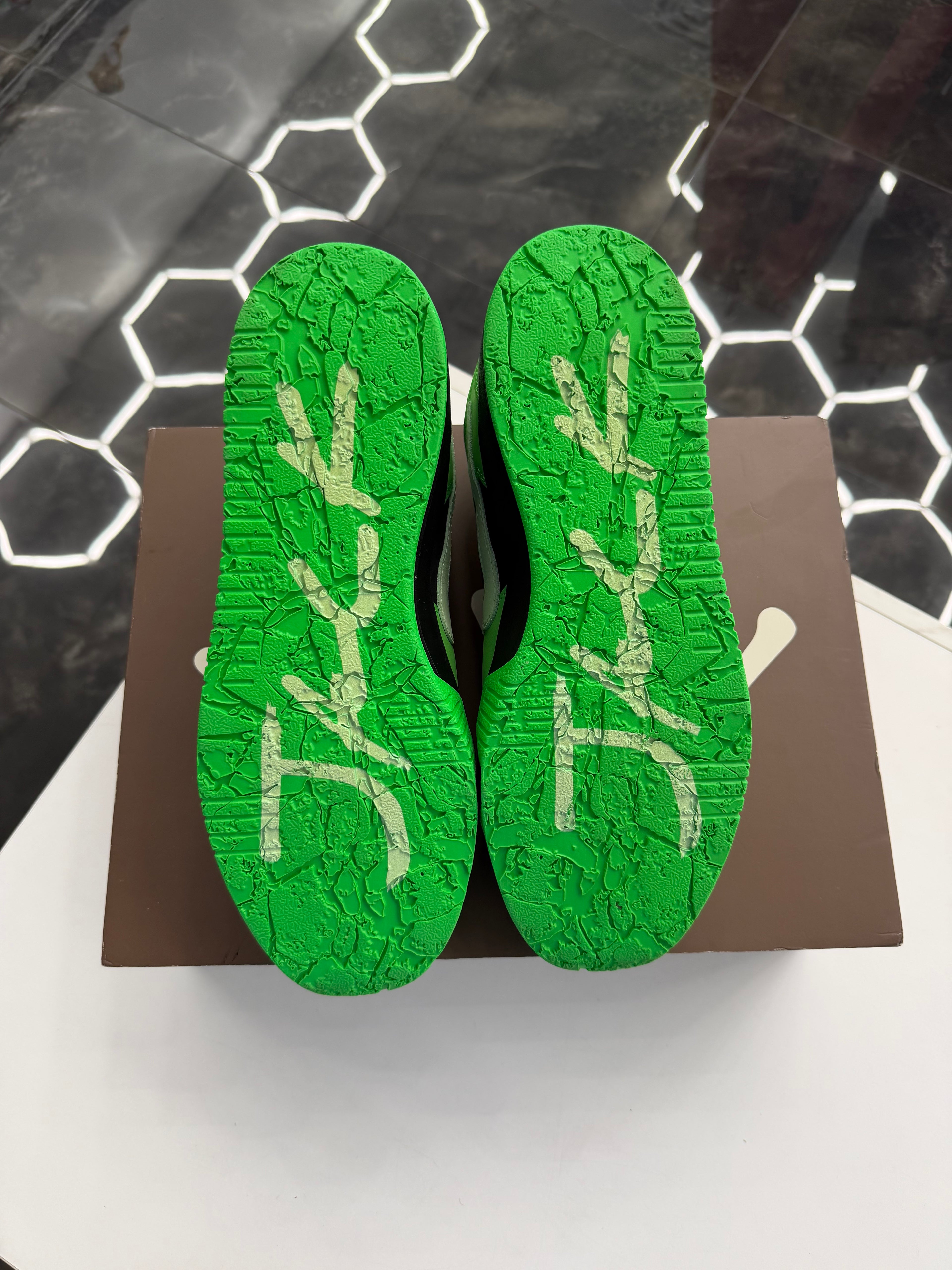 Jordan CJ1 T-Rexx Travis Scott Green Spark