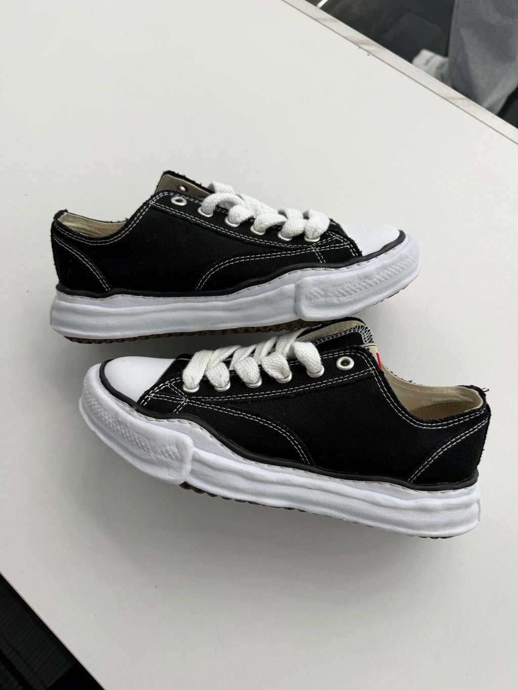 Mason Mihara canvas low black (NO BOX)