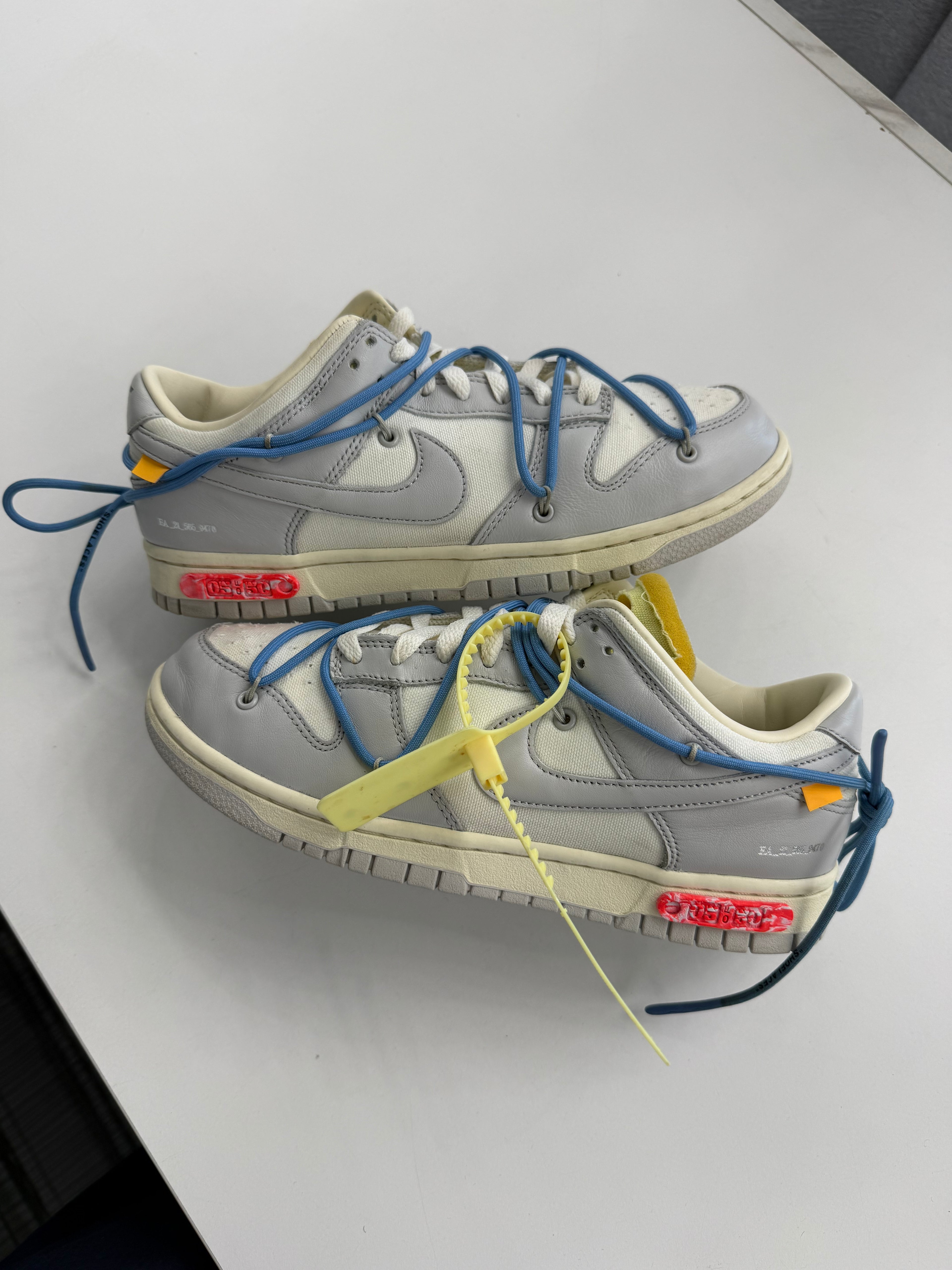 Dunk Low x Off-White "Lot 05 of 50" (NO BOX)