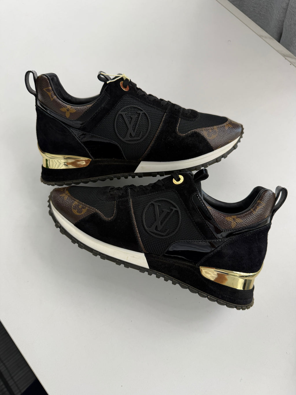 Louis Vuitton Run Away (NO BOX)