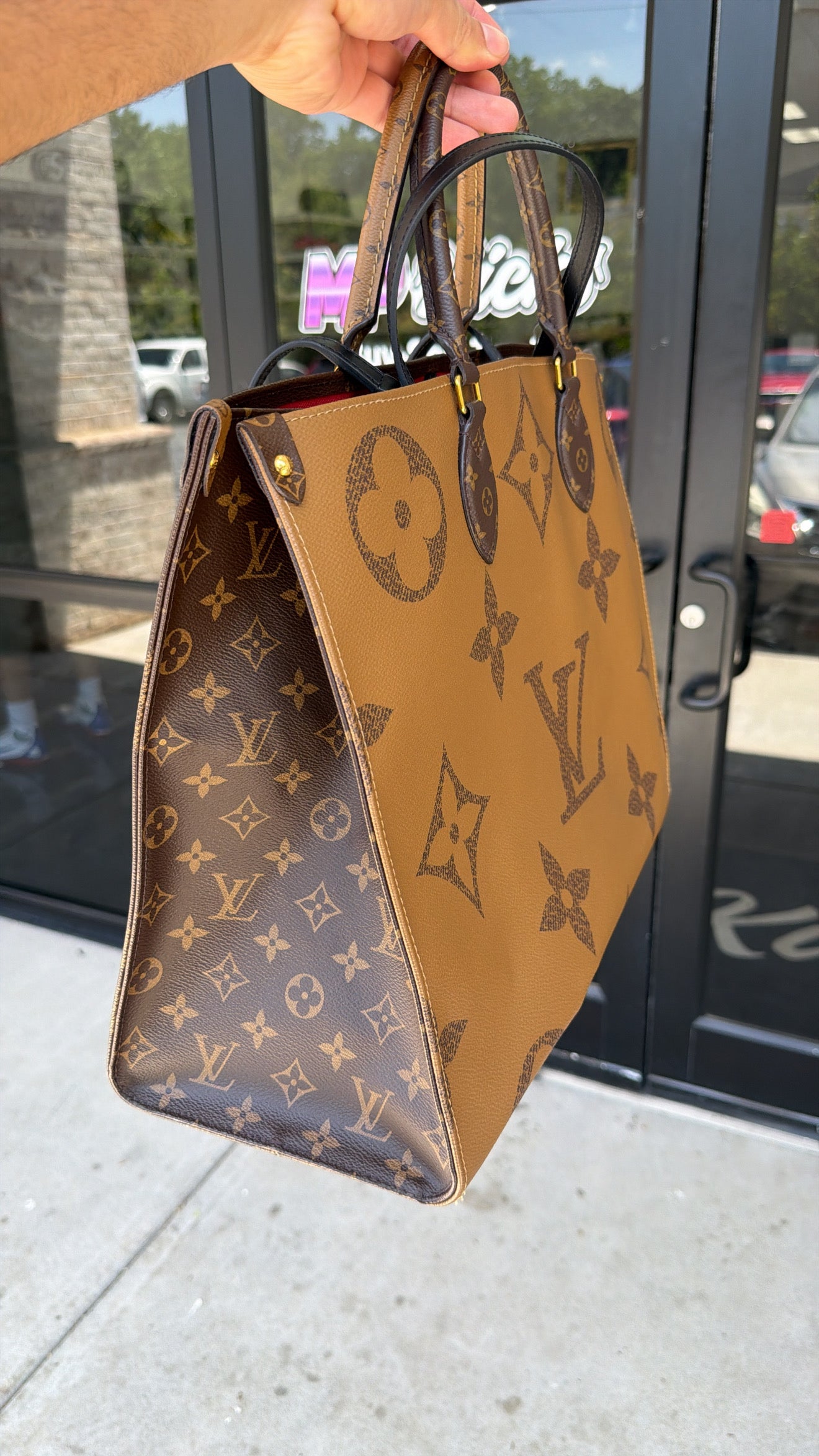 Louis Vuitton Onthego Monogram Giant Reverse MM Brown