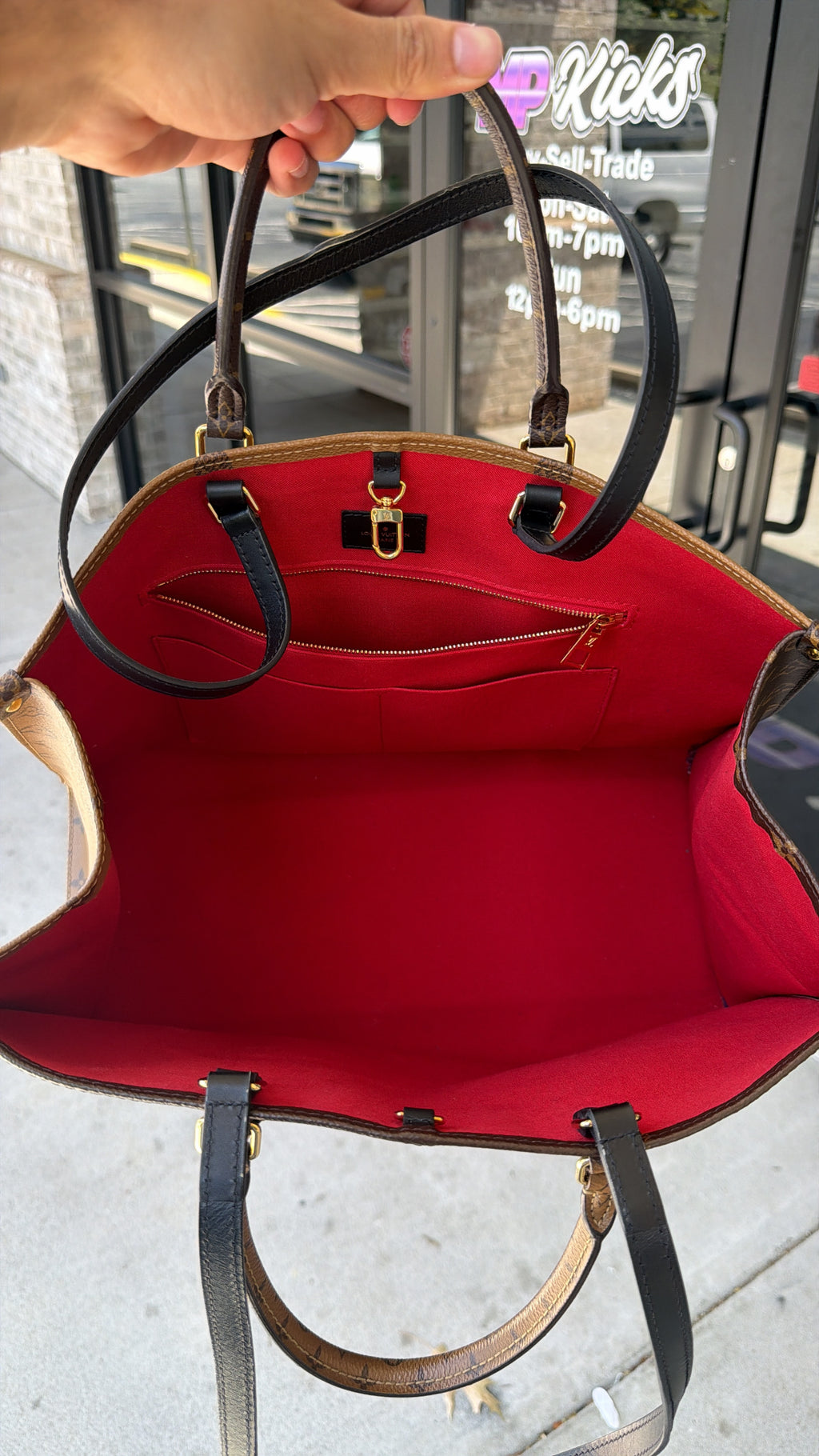 Louis Vuitton Onthego Monogram Giant Reverse MM Brown
