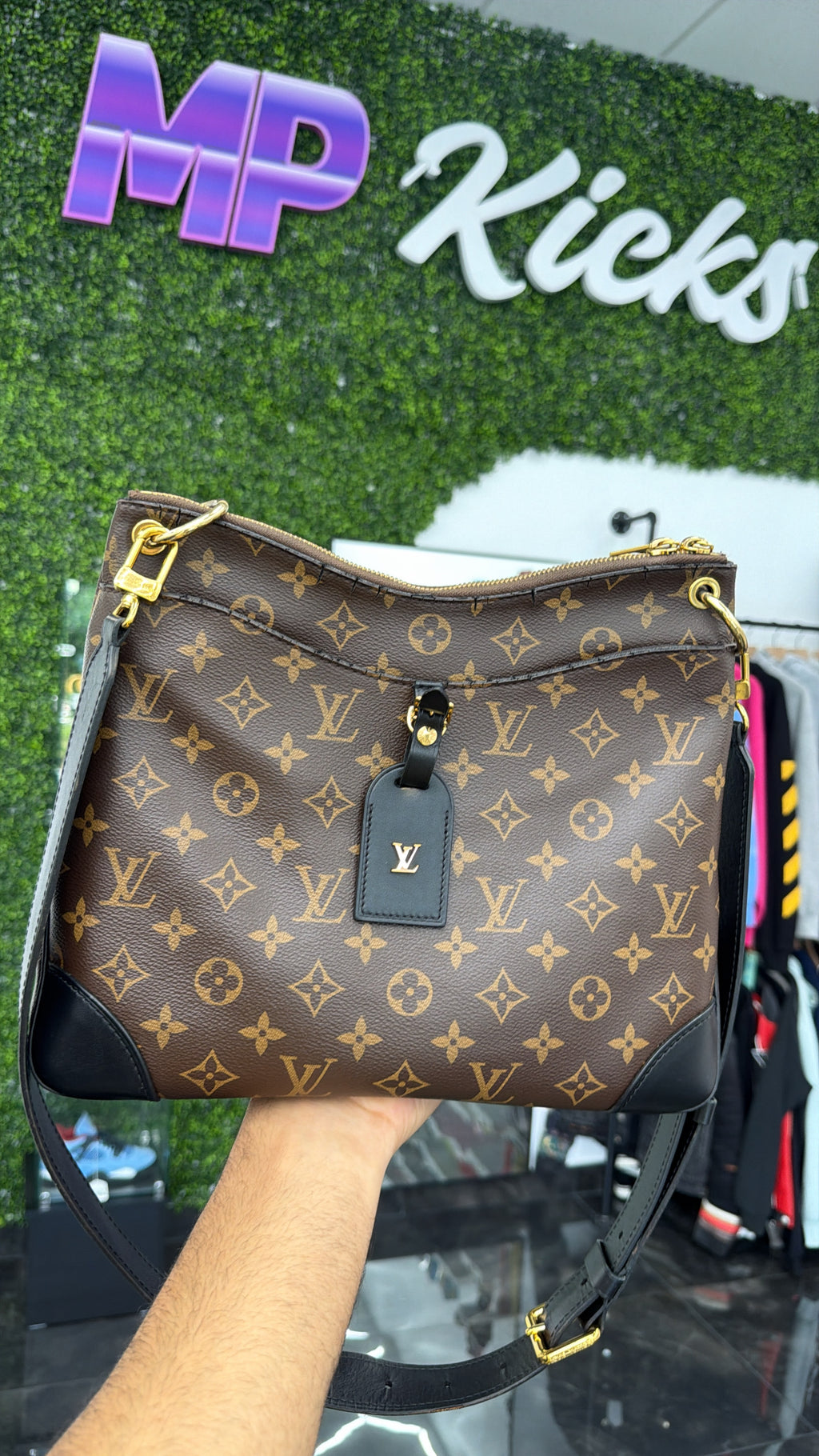 Louis Vuitton Odeon NM MM
