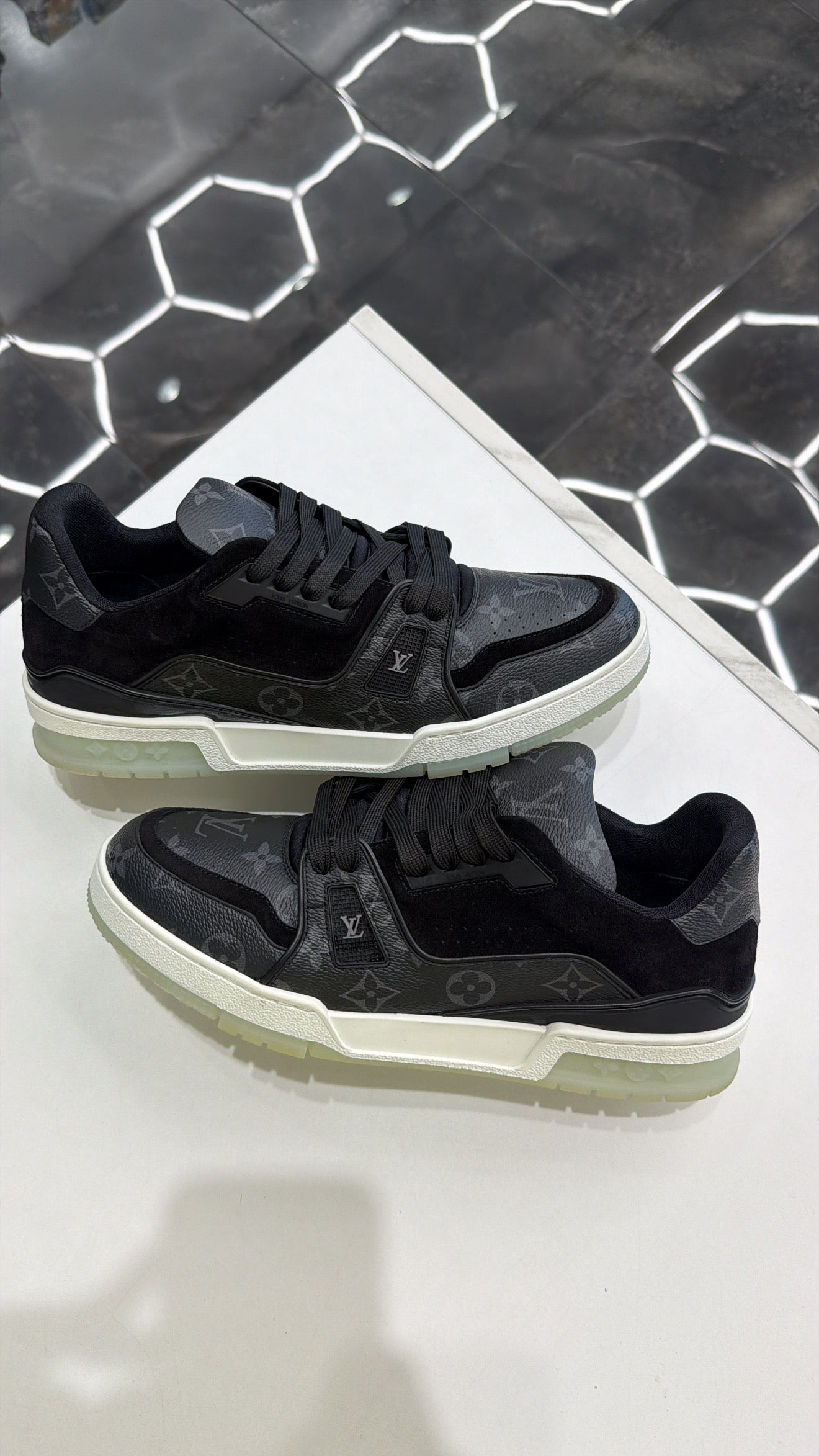Louis Vuitton Trainer Low 'Black Monogram'
