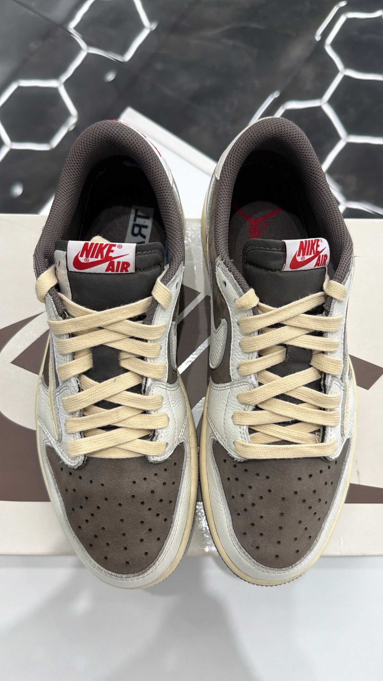 Nike x Travis Scott Air Jordan 1 Low OG 'Reverse Mocha'