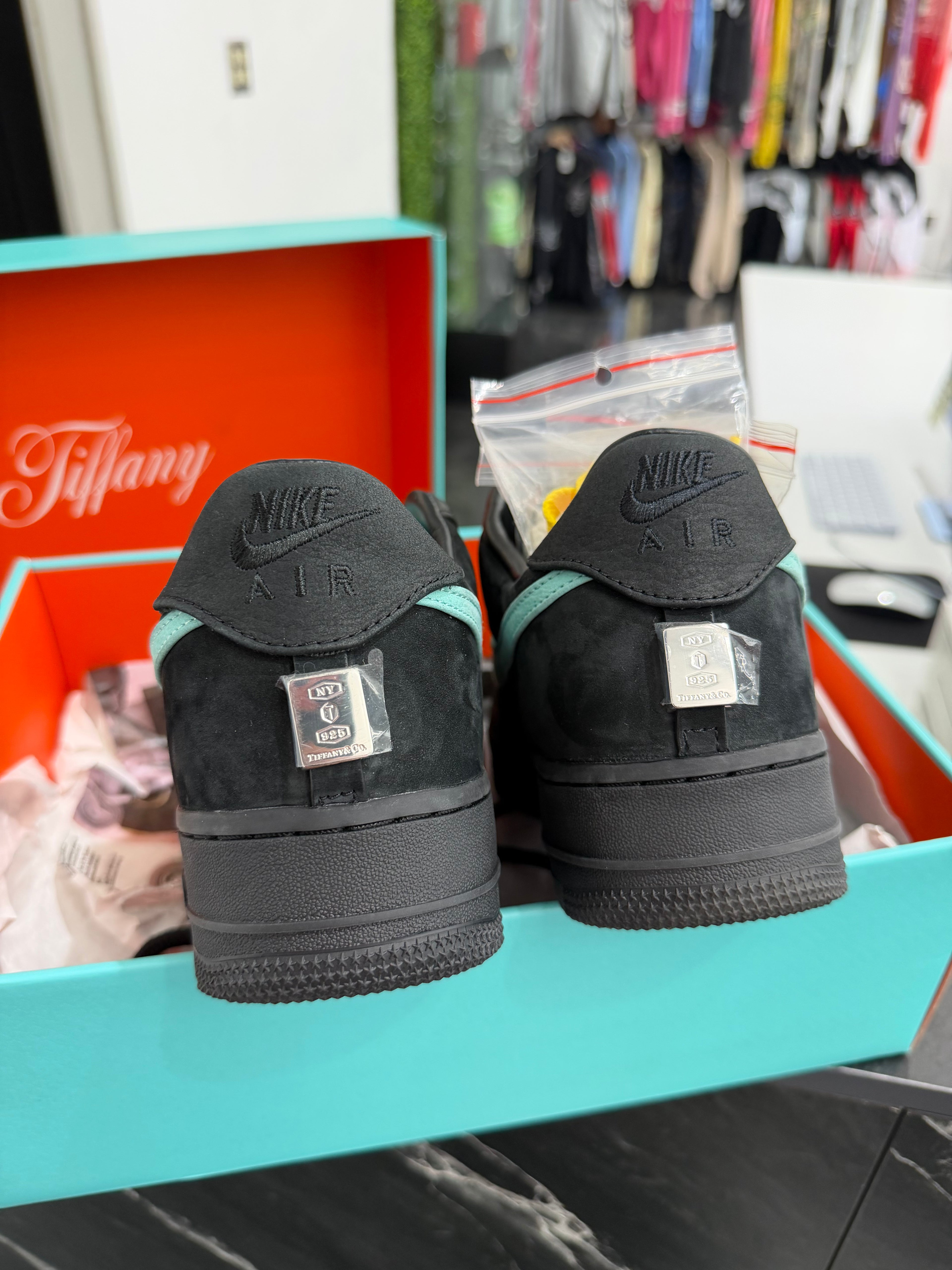 Nike Air Force 1 Low "Tiffany & Co.