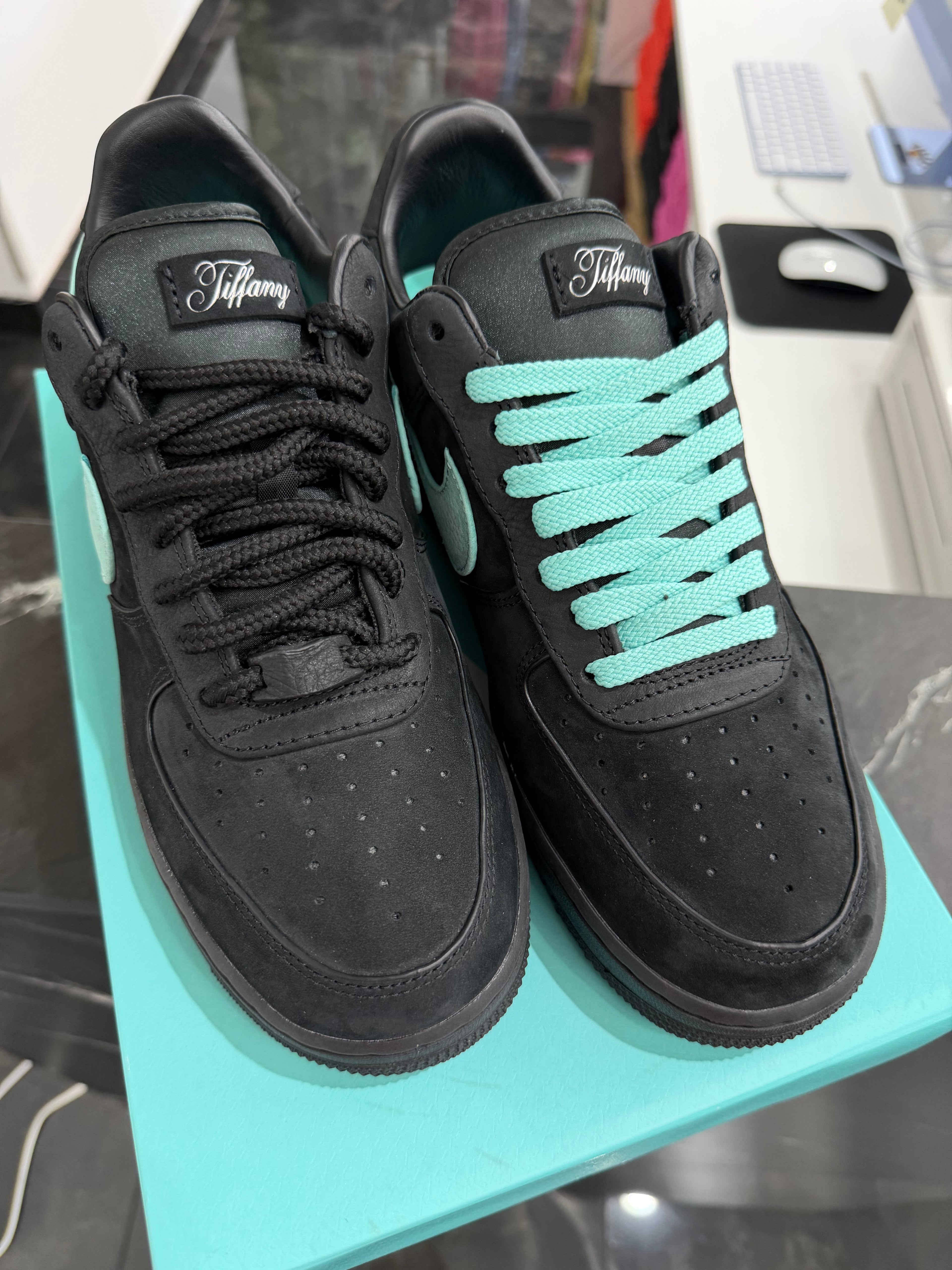 Nike Air Force 1 Low "Tiffany & Co.